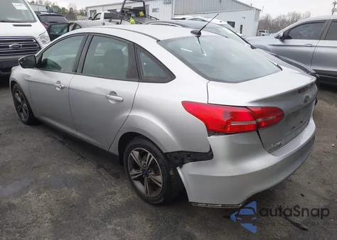 2017 Ford Focus Se z USA, uszkodzony, nr VIN 1FADP3FE8HL274709